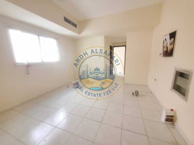 1 Bedroom Flat for Rent in Muwaileh, Sharjah - 20261027_113510. jpg