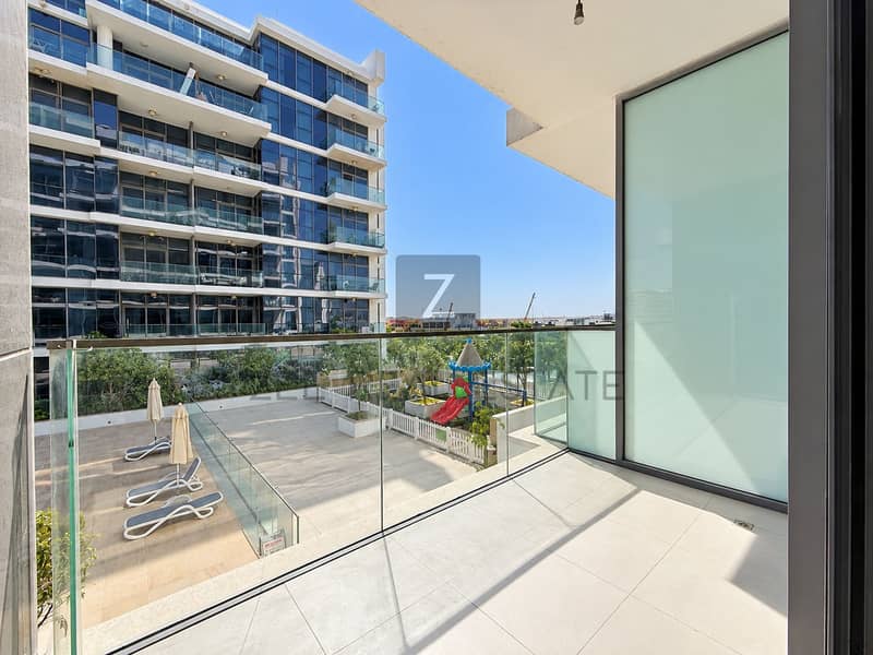 9 Sunlit residence with balcony and pool-4. PNG