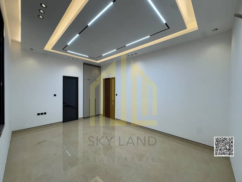 16 batch_WhatsApp Image 2026-10-27 at 11.53. 23 AM. jpeg