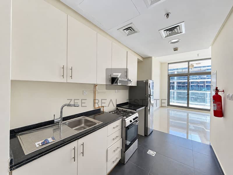 5 Bright, balanced architectural listing photograph-8. PNG