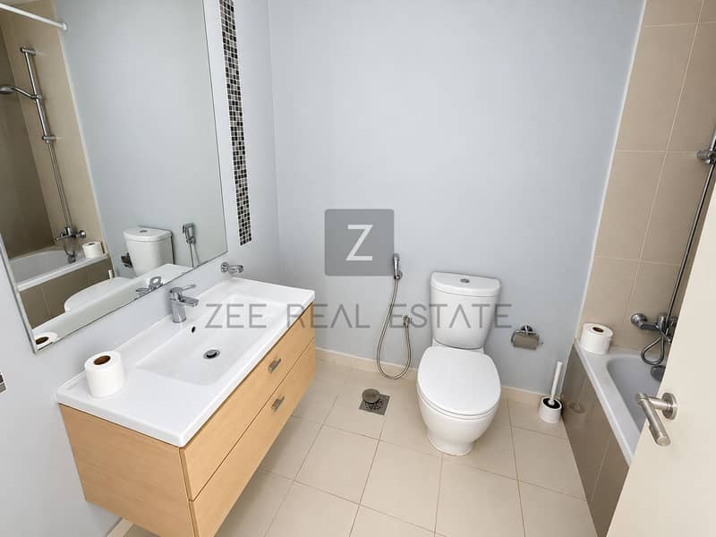 9 Polished real estate architecture in natural light-15. PNG