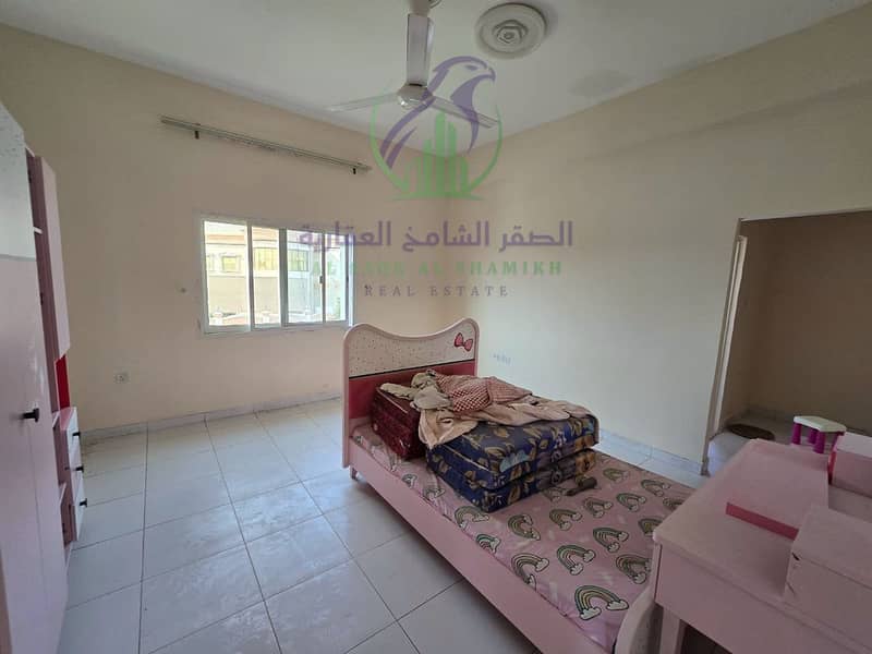 12 fyla-for-rent-5-bedroom-alshrqan-alsharqa-property-15. jpg
