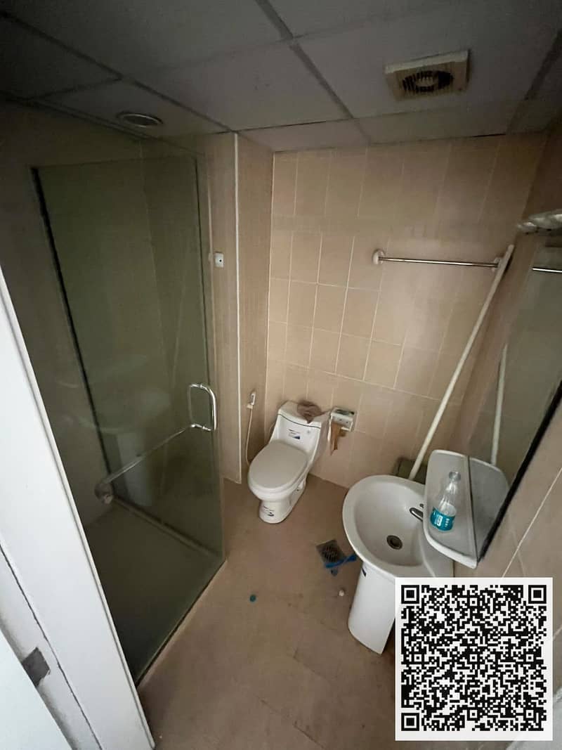8 1001567058. jpg