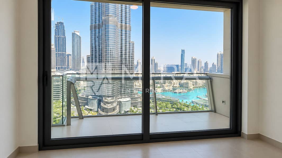 9 Modern Apartment Skyline View