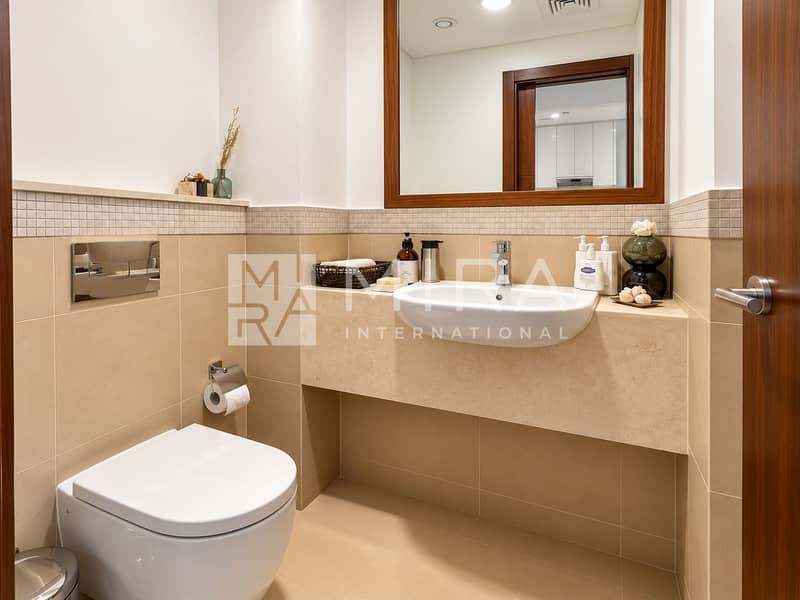 11 Modern Beige Mosaic Powder Room