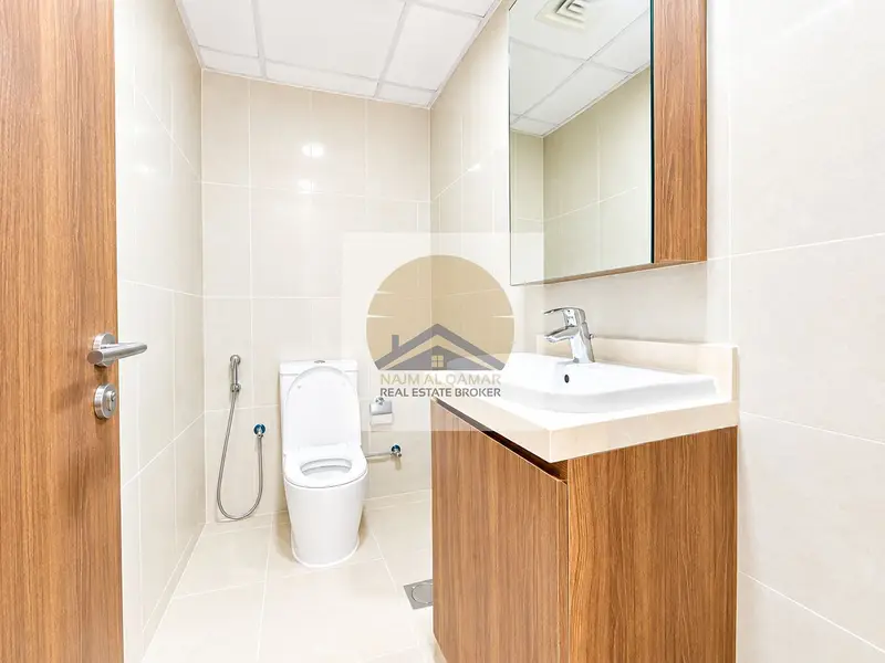 Specious 1BHK | Close Kitchen | Free AC | 6 Payment | Close to Metro