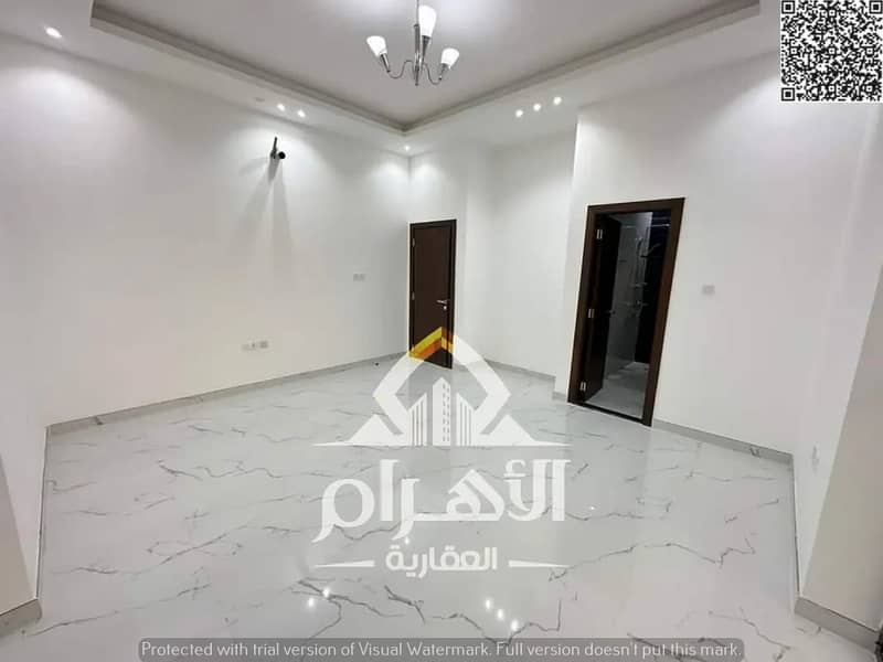 16 875395910-1066x800. webp