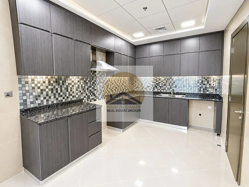 Near Metro | All Masters 3BHK | Maids/Balcony | Free AC | 6 Payment