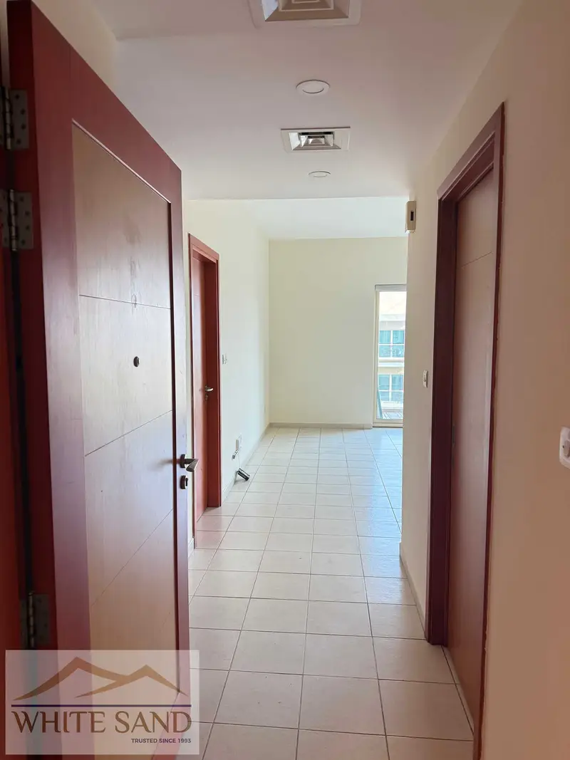 Spacious 1BR with Balcony in The Greens | Al Ghozlan 4