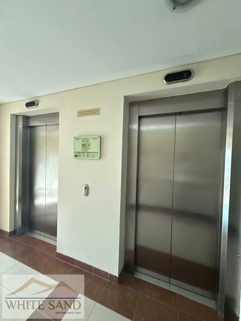 Spacious 1BR with Balcony in The Greens | Al Ghozlan 4