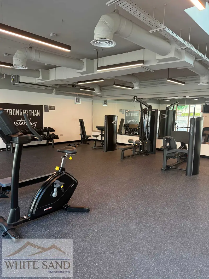 Spacious 1BR with Balcony in The Greens | Al Ghozlan 4