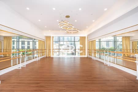 Shop te Huur in DIFC, Dubai - KUM 6294 Edit