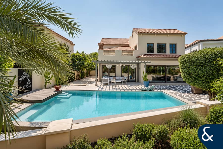 位于朱美拉高尔夫庄园,火焰树岭住宅区 5 卧室的别墅 19950000 AED - 6679647 位于朱美拉高尔夫庄园,火焰树岭住宅区 5 卧室的别墅 19950000 AED - 6679647