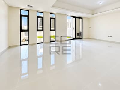 Villa de 3 chambres à à louer à DAMAC Hills 2 (Akoya by DAMAC), Dubai - Villa à DAMAC Hills 2 (Akoya by DAMAC)，Coursetia, 3 chambres, 125000 AED - 17005158