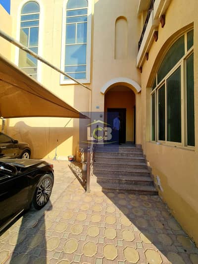 Villa de 5 chambres à à louer à Hili, Al Ain - 20211115_153445. jpg