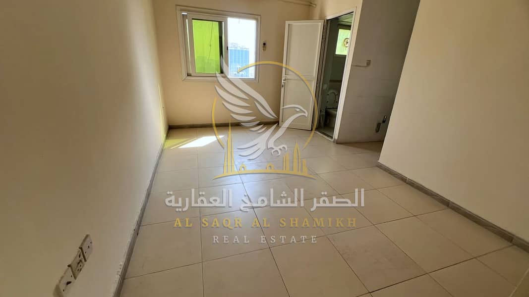 2 استوديو-للا-يجار-0-غرف-النباعة-الشارقة-صورة-العقار-re-001-02. jpg