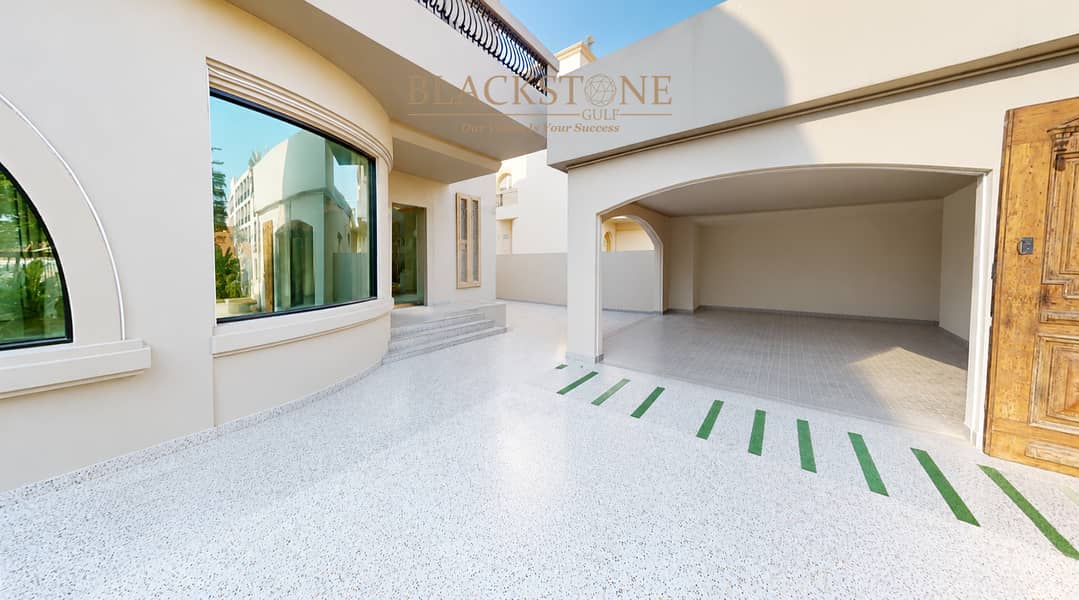 Fully Fitted Jewellery Showroom Villa | Jumeirah 1 Fully Fitted Jewellery Showroom Villa | Jumeirah 1