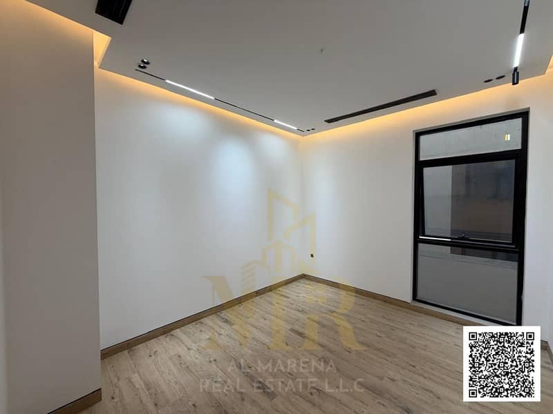 27 WhatsApp Image 2026-10-26 at 3.14. 14 PM (2)-watermark. jpg