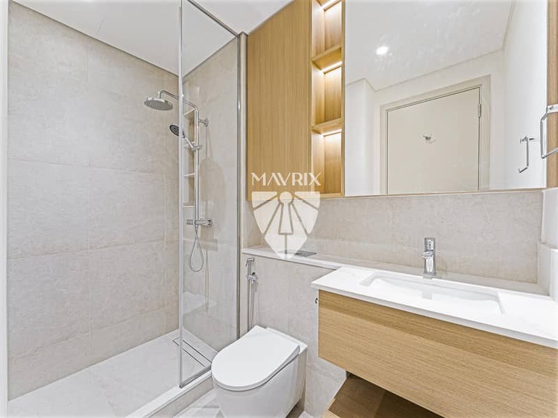 8 Image 8