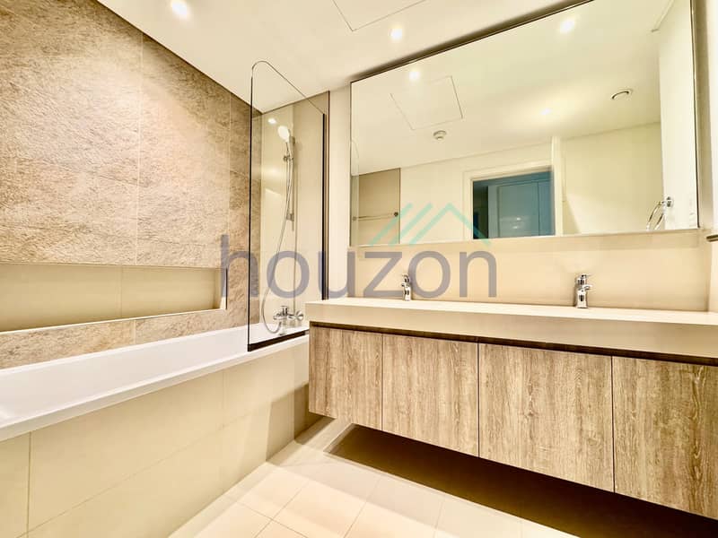 12 93. jpg