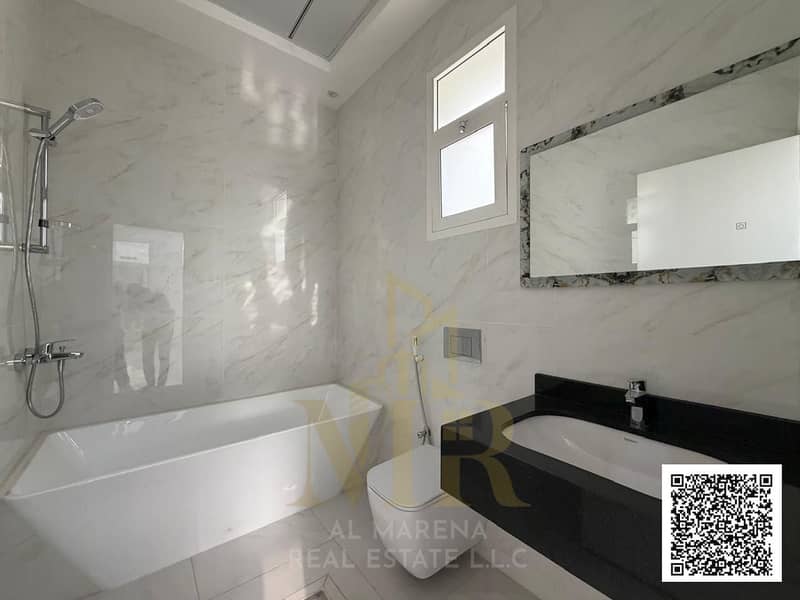 23 WhatsApp Image 2026-10-26 at 3.17. 52 PM (2)-watermark. jpg