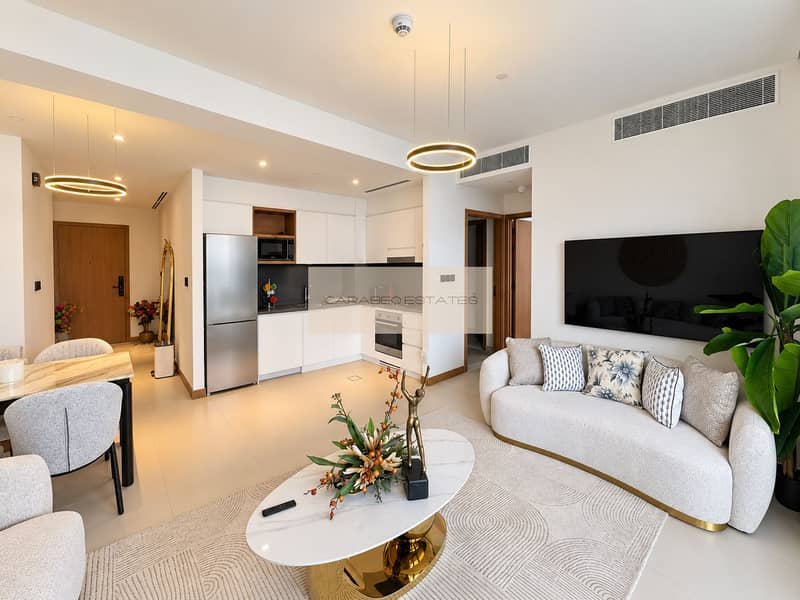 3 Bright, polished open-plan interior. png