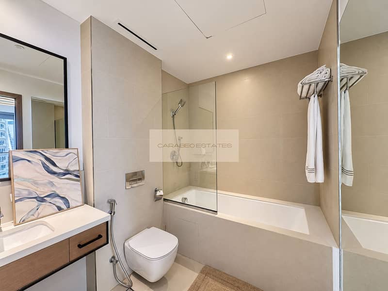 9 Bright bathroom with warm natural light. png