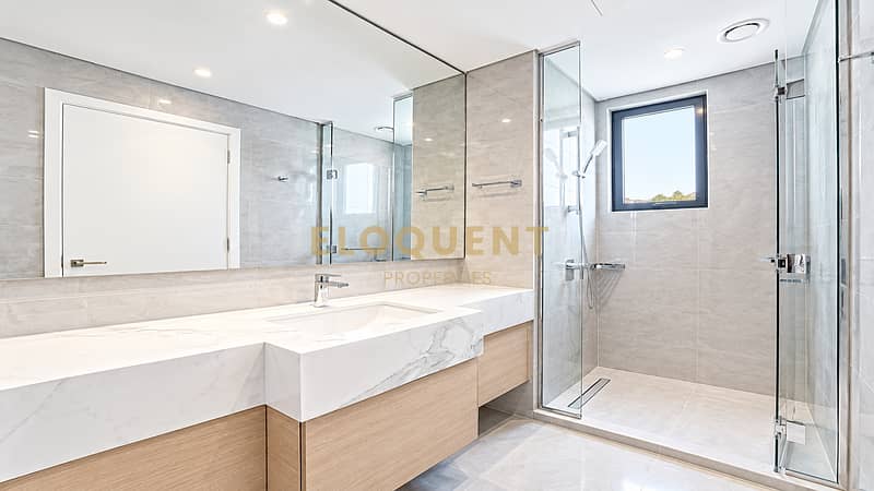 9 Modern Marble And Glass Bathroom. png
