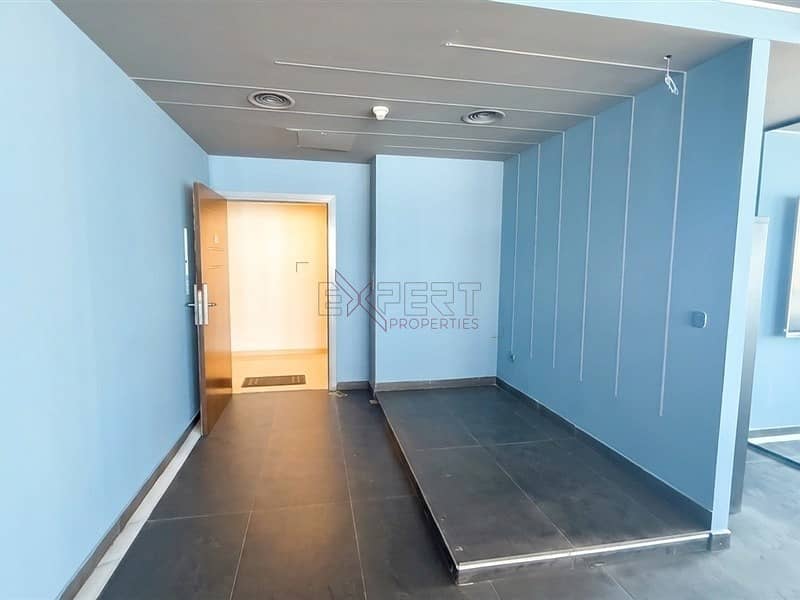 4 Image 4