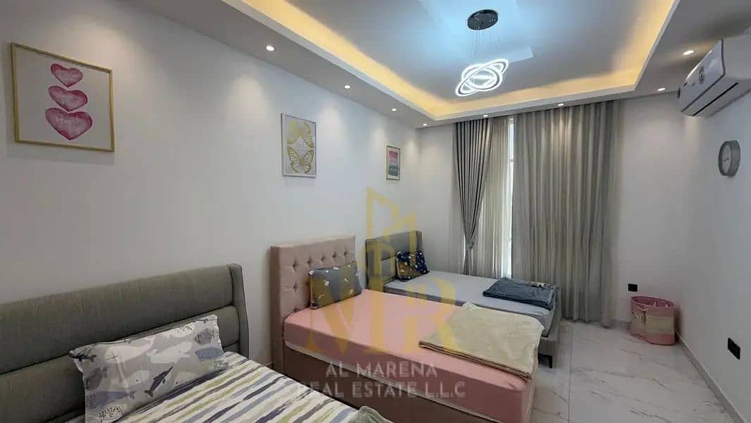 32 871206947-800x600. webp