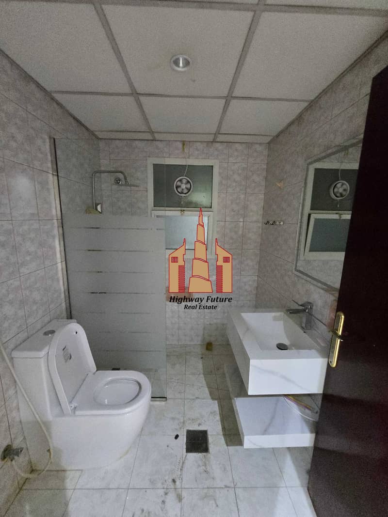 24 1000638887. jpg