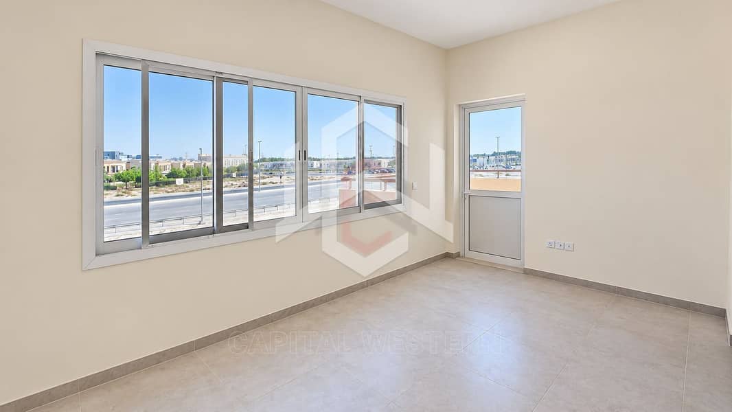 3 4BR+Study Villa For Rent in Palmarosa