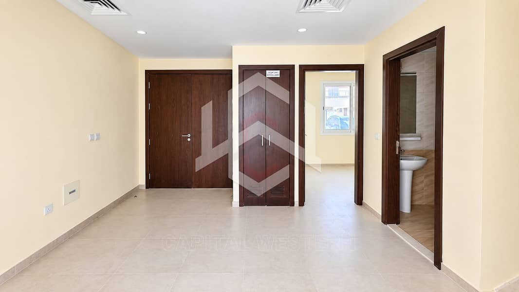 13 4BR+Study Villa For Rent in Palmarosa