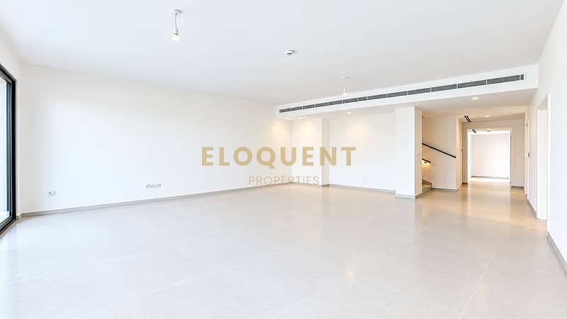 2 Bright Minimalist Apartment Interior. png