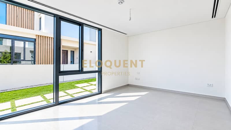 8 Sunlit Minimalist Room with Courtyard Views. png