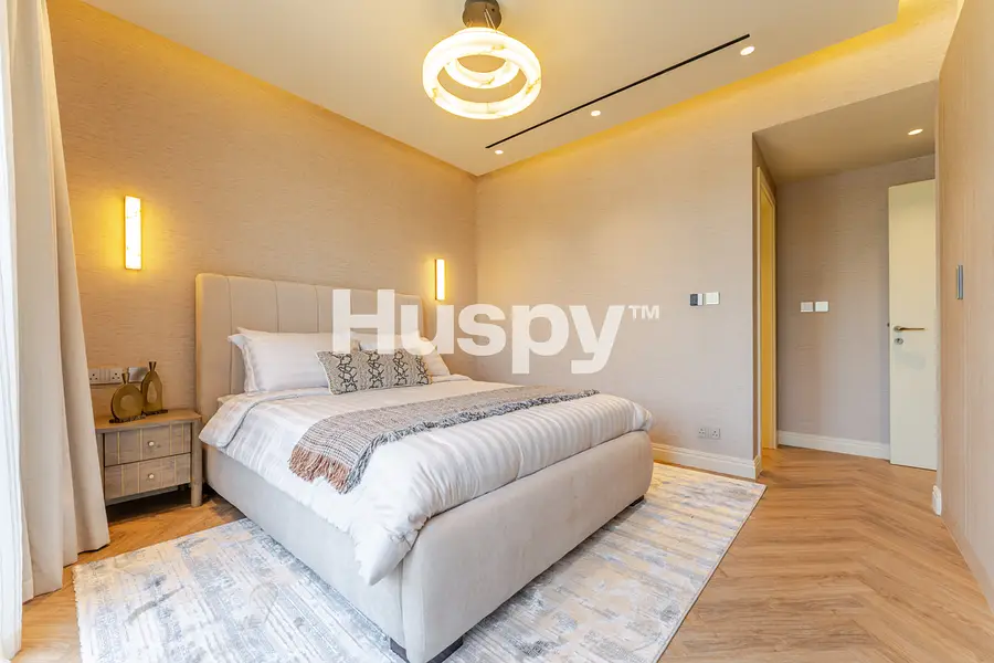 Brand New Turnkey | Extended | Large Plot