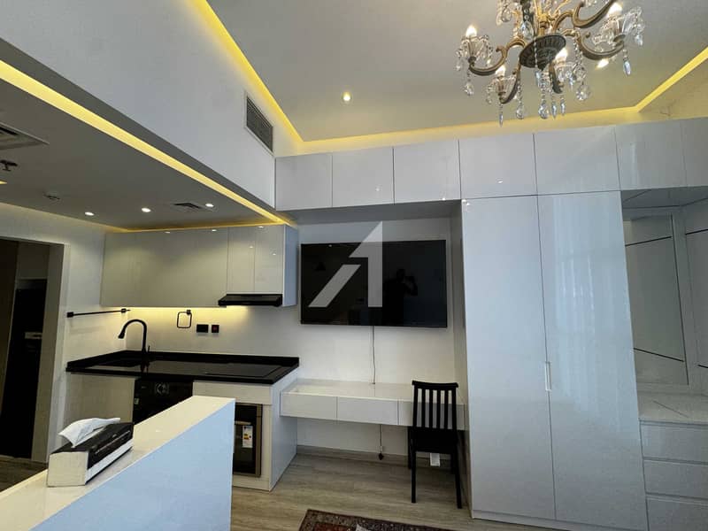2 image_1