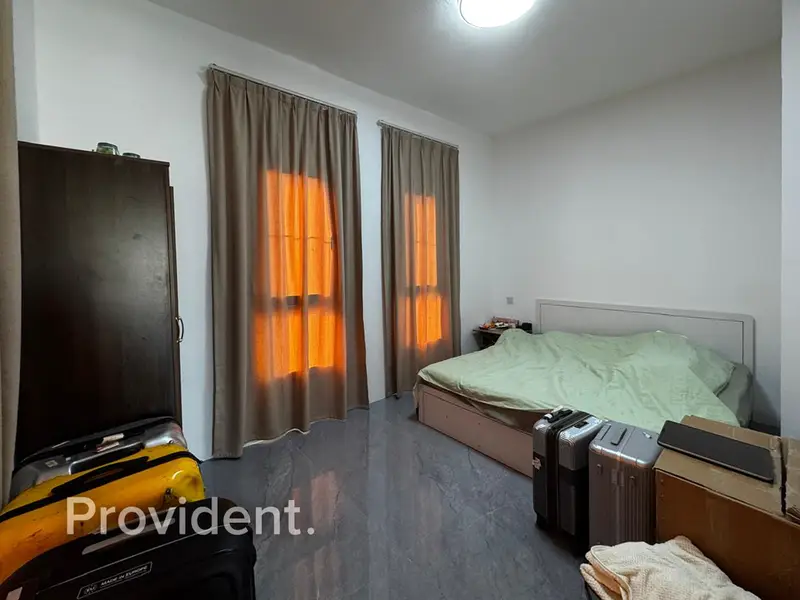 Fully Upgraded | Middle Unit | Vacant | Springs 3