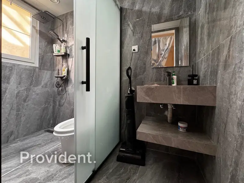 Fully Upgraded | Middle Unit | Vacant | Springs 3