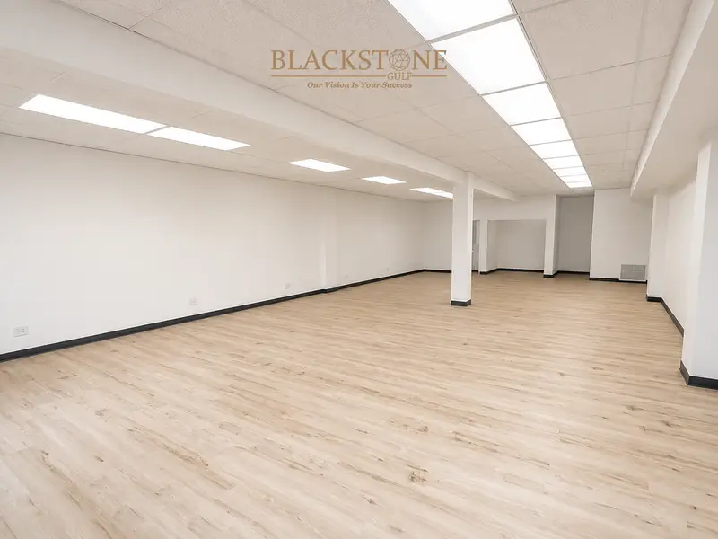 RETAIL FOR SALE- HIGH ROI - INVESTOR OPPORTUNITY!