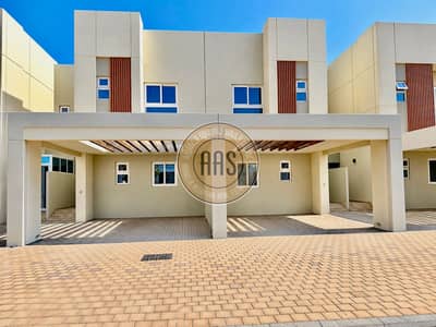 3 Slaapkamers Villa te Huur in Villanova, Dubai - 8FB8E1F5-7507-4F1D-AC55-650D49C9AF84. jpg