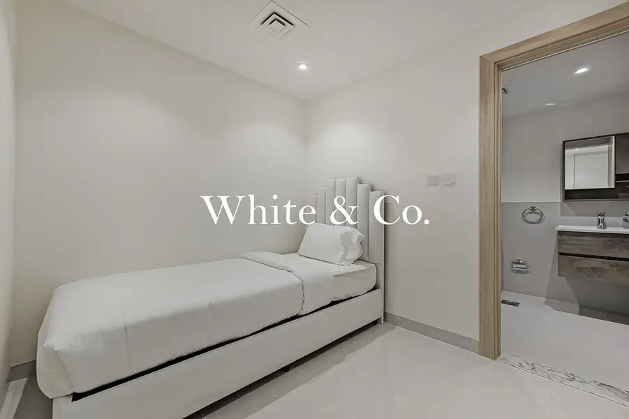 Penthouse | Stunning Views | Remodeled