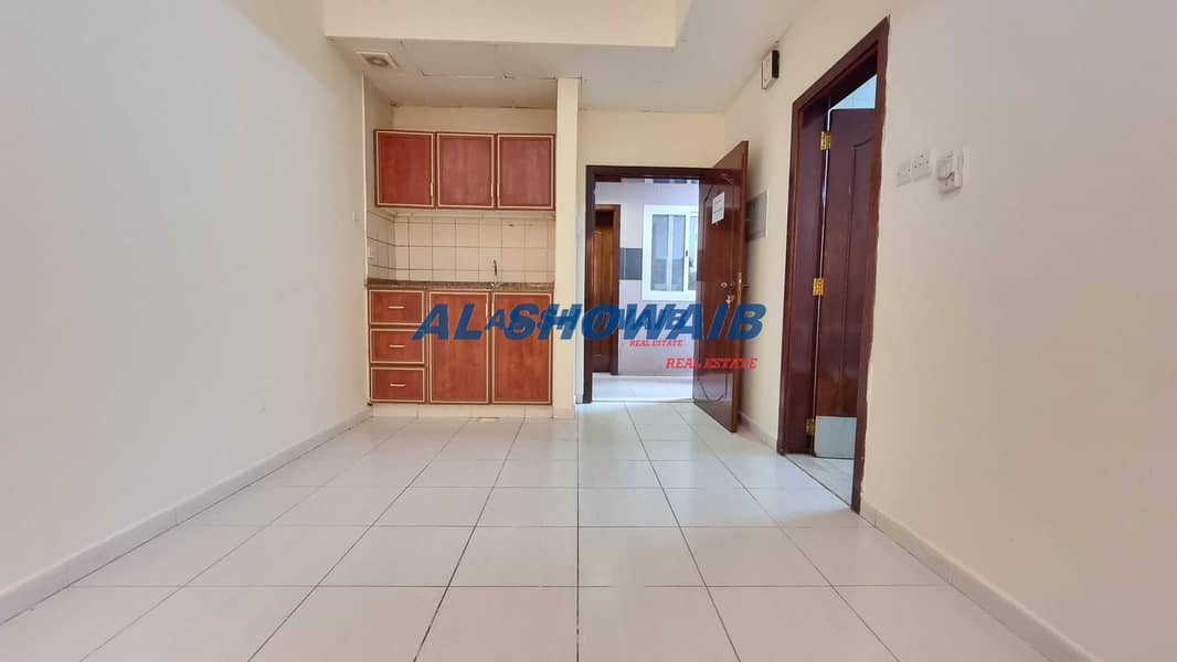 位于迪拉区,纳伊夫街区 的公寓 27000 AED - 5662460 位于迪拉区,纳伊夫街区 的公寓 27000 AED - 5662460