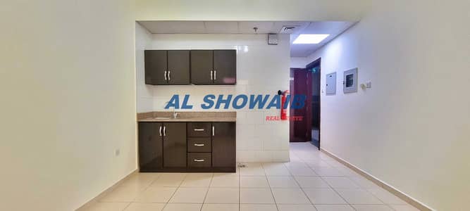 استوديو للايجار في ديرة، دبي - 20230124_143229. jpg استوديو للايجار في ديرة، دبي - 20230124_143229. jpg