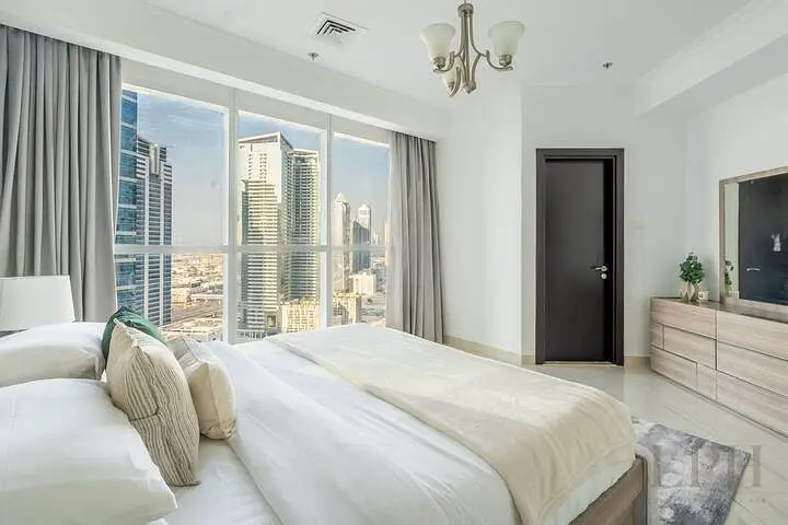 Vacant | High Floor | Multiple options