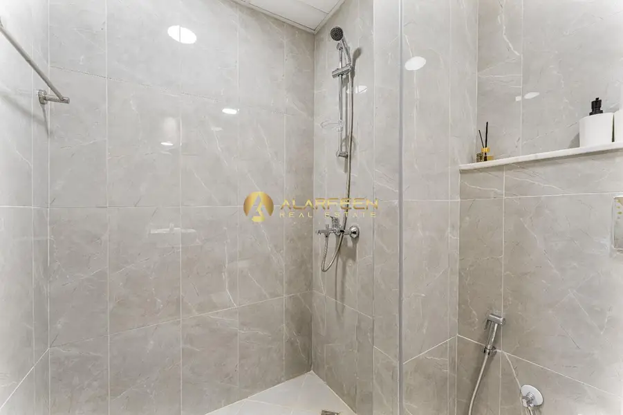 2 BR Modern Finishes l Perfect Investment l Great Deal