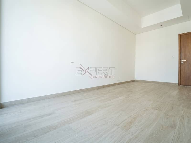 8 Image 8