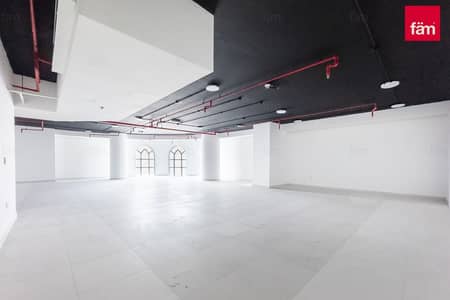 Office for Rent in Jumeirah Lake Towers (JLT), Dubai - Fitted Office | Vacant | Community Expert