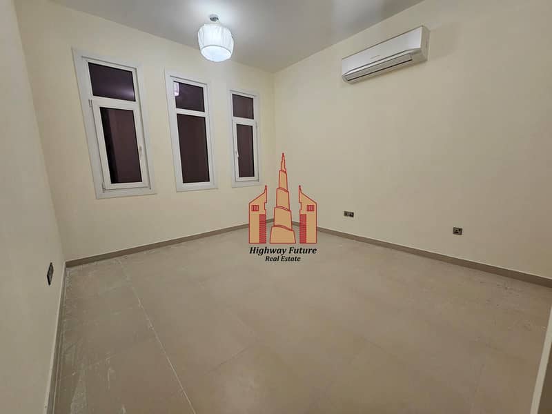 3 1000639802. jpg