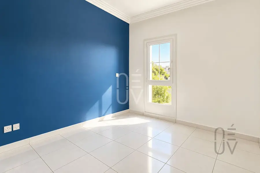 Spacious 3BR | Vastu Unit | Close to Lake and Park
